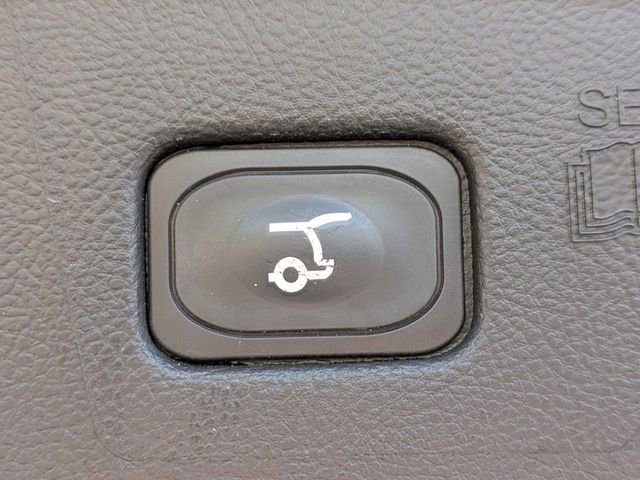 Used 2024 Ford Edge Titanium AWD/4WD image 14