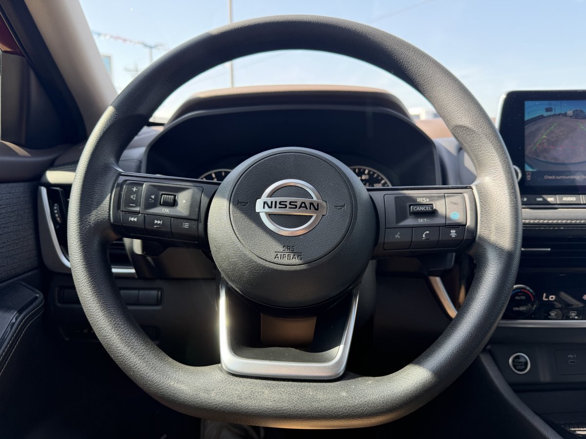 Used 2021 Nissan Rogue SV FWD image 37