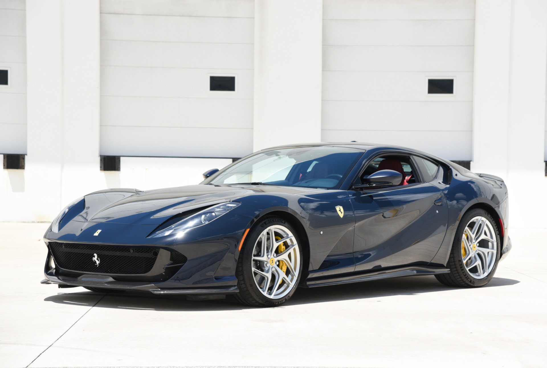 Used 2020 Ferrari 812 Superfast RWD image 11