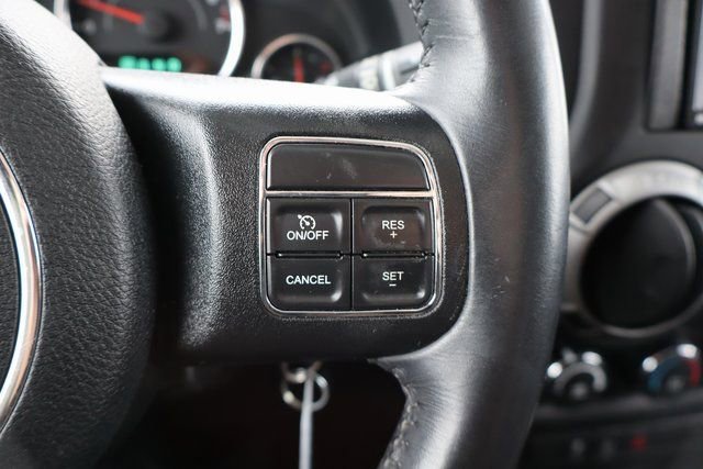 Used 2017 Jeep Wrangler Unlimited Willys image 16