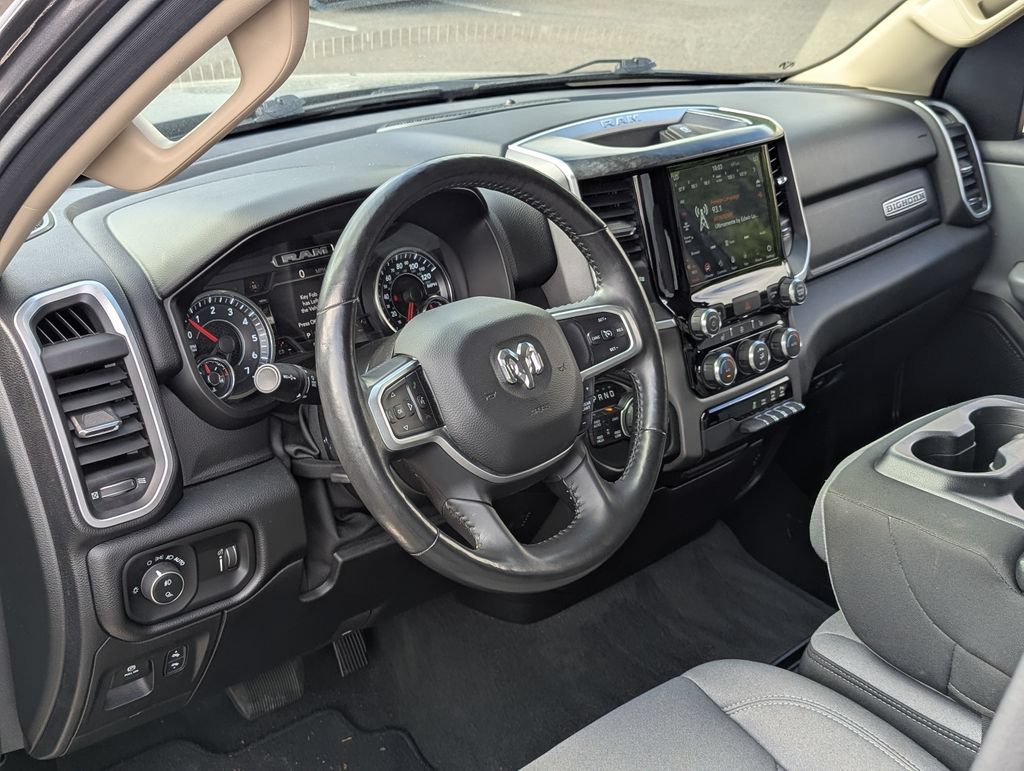 Used 2020 RAM 1500 Big Horn AWD/4WD image 12