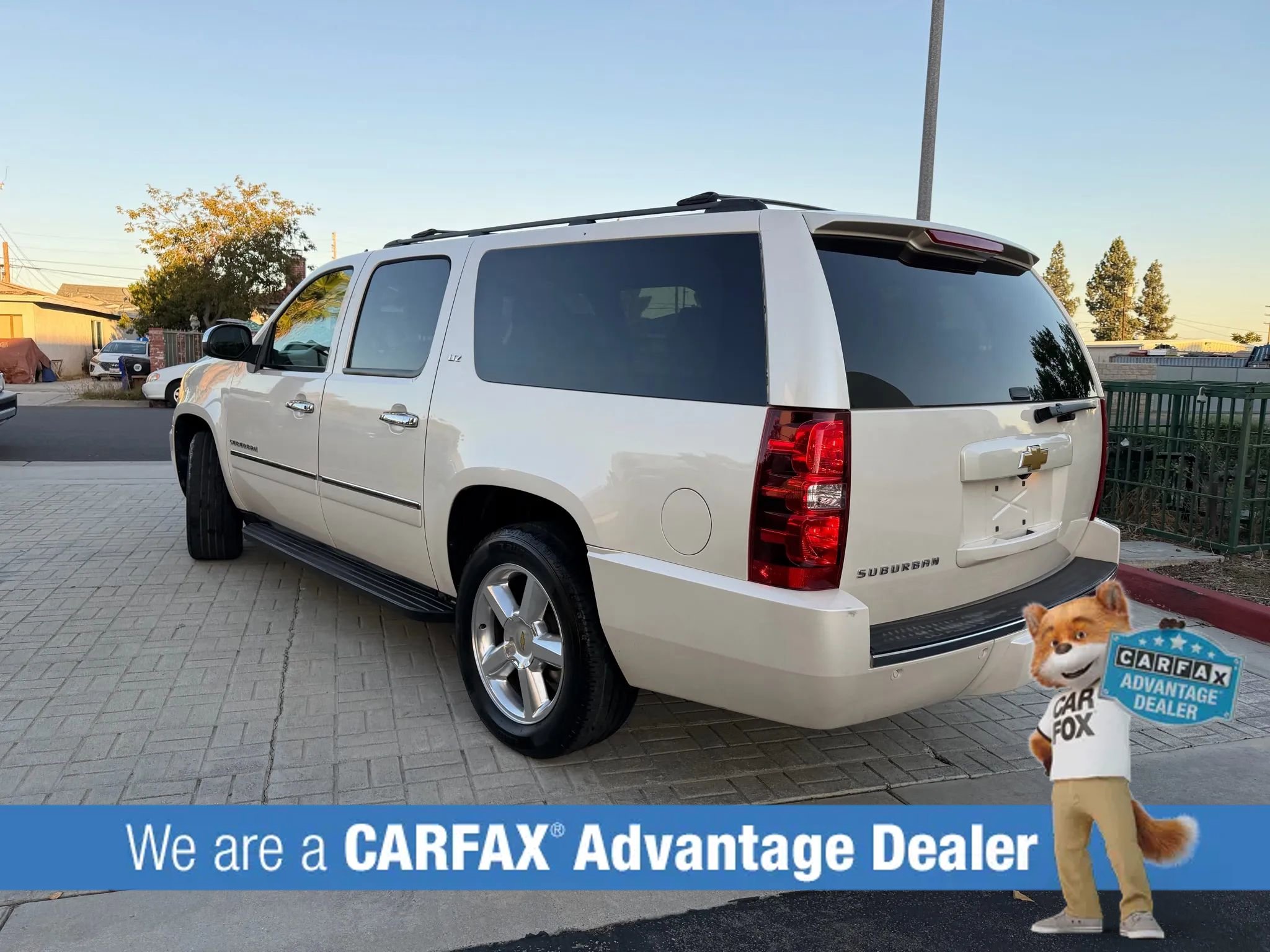 Used 2013 Chevrolet Suburban LTZ image 3