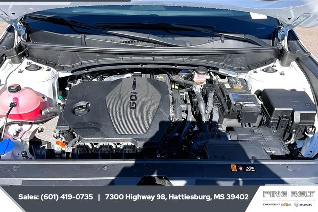 Used 2024 Hyundai Santa Cruz SEL w/ Activity Package image 8