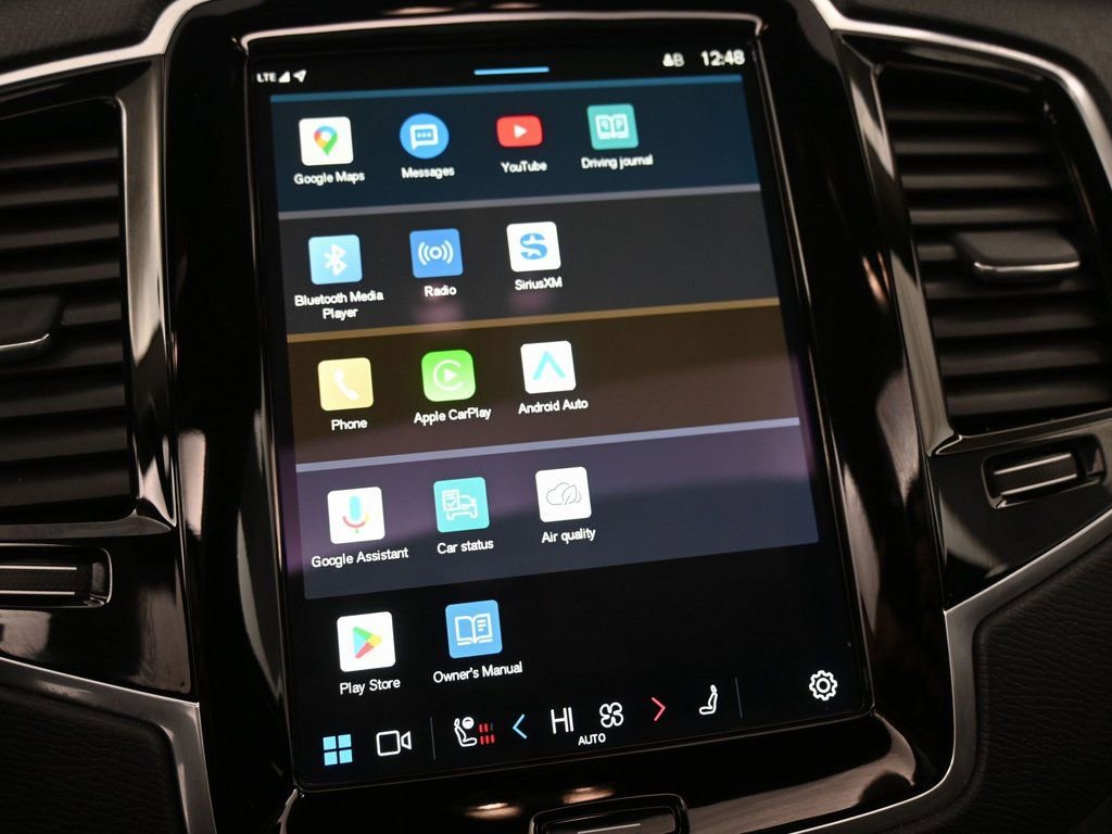 Used 2024 Volvo XC90 B6 Plus w/ Protection Package Premier image 14