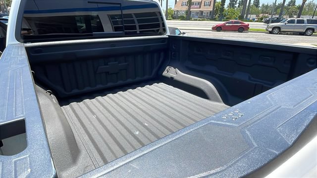 Used 2025 Chevrolet Colorado ZR2 w/ Technology Package AWD/4WD image 36