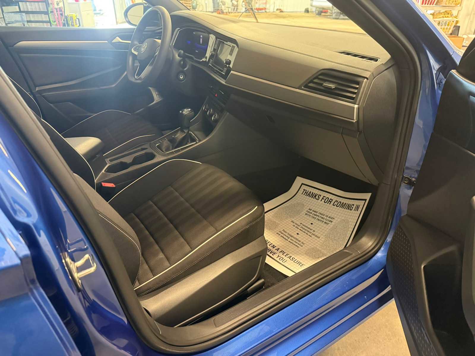 Certified 2023 Volkswagen Jetta Sport image 27