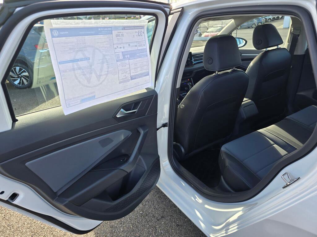 New 2026 Volkswagen Jetta SE image 35