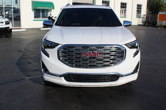 Used 2020 GMC Terrain Denali w/ LPO, Floor Liner Package FWD image 17