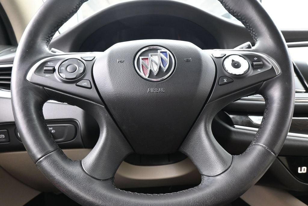 Used 2020 Buick Enclave Essence FWD image 24