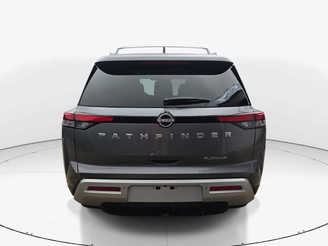 Used 2025 Nissan Pathfinder Platinum FWD image 7