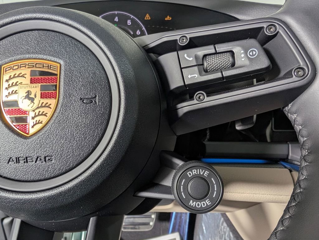 New 2026 Porsche Panamera 4 image 40