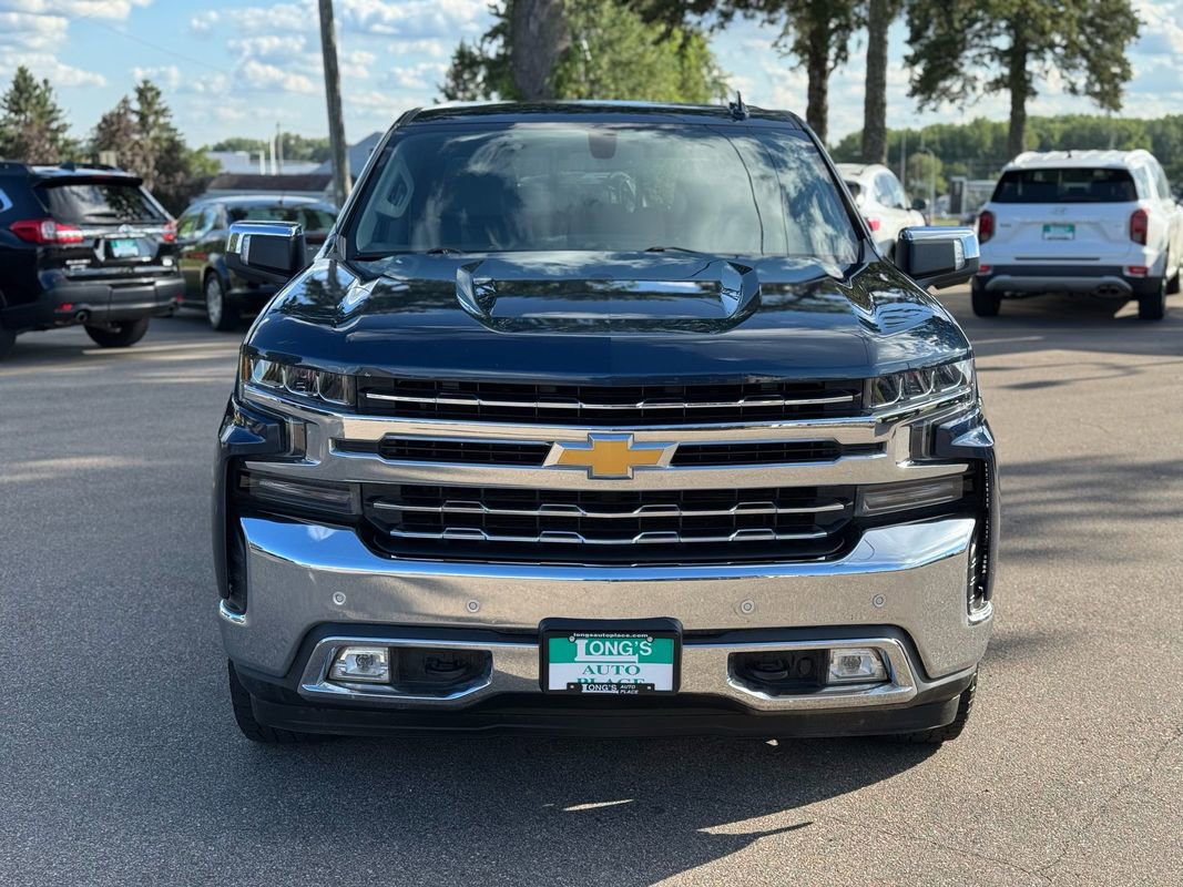 Used 2020 Chevrolet Silverado 1500 LTZ w/ LTZ Convenience Package image 3
