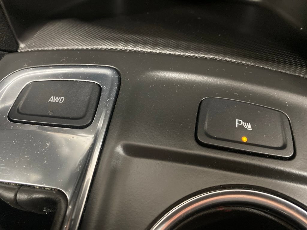 Used 2023 Chevrolet Equinox LT AWD/4WD image 45