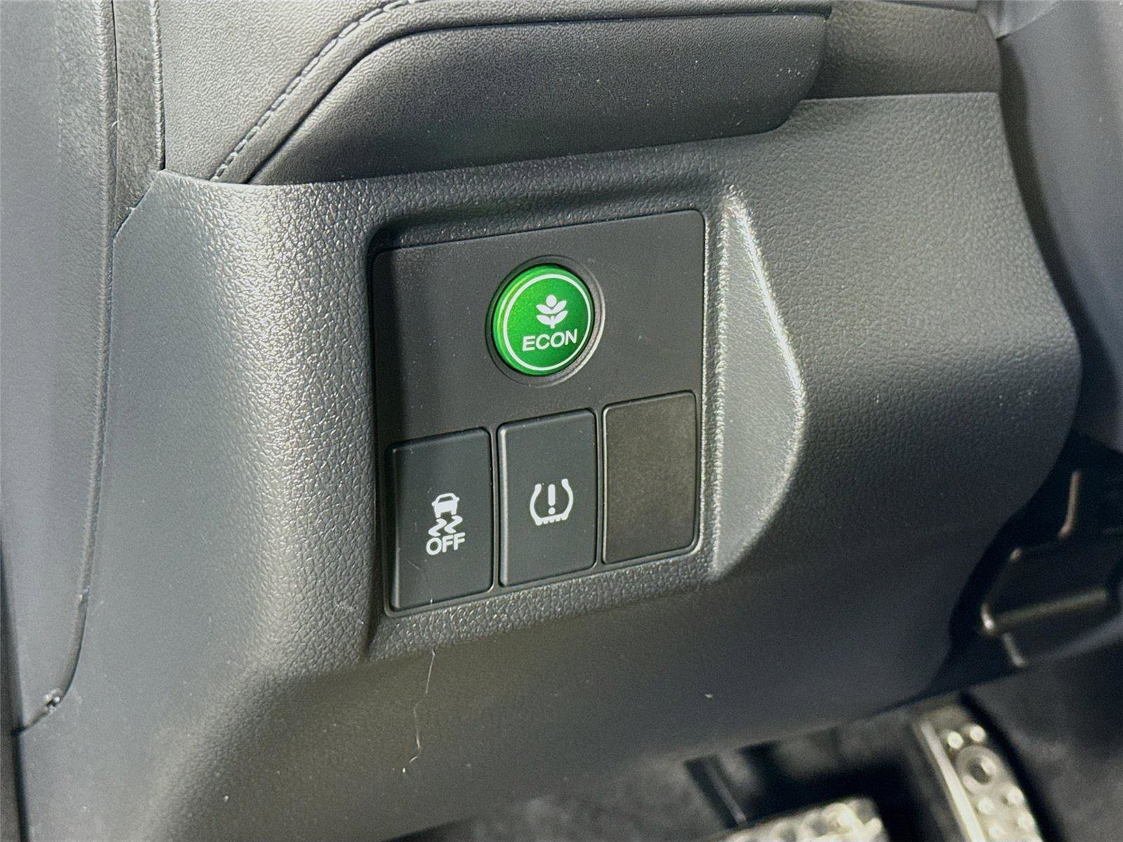 Used 2021 Honda HR-V Sport image 7