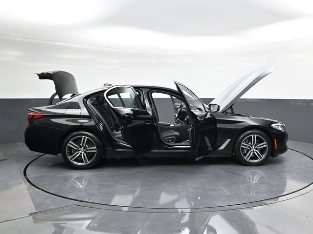New 2022 BMW 530i xDrive w/ Premium Package image 36