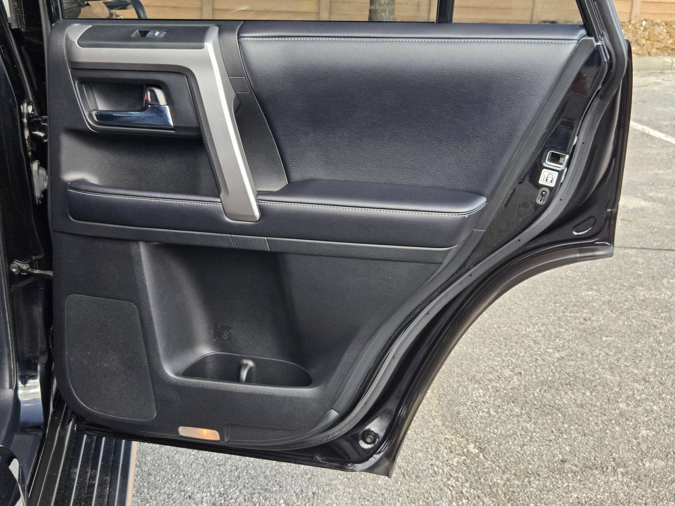 Used 2019 Toyota 4Runner SR5 AWD/4WD image 27