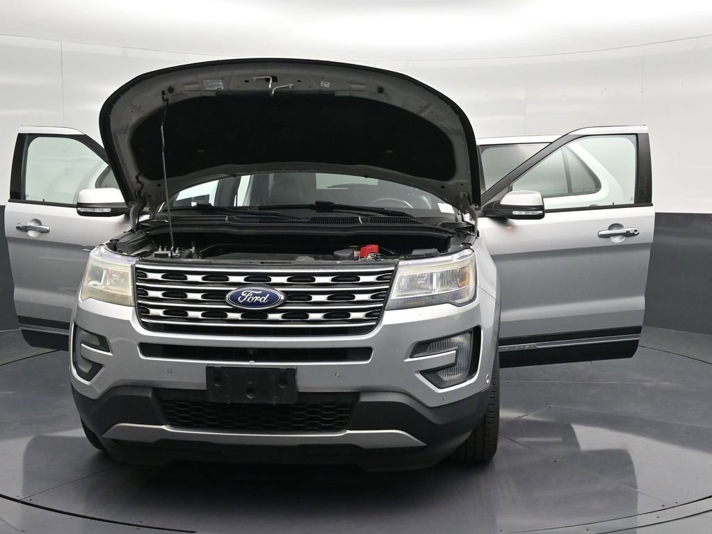 Used 2016 Ford Explorer Limited w/ Equipment Group 301A image 40
