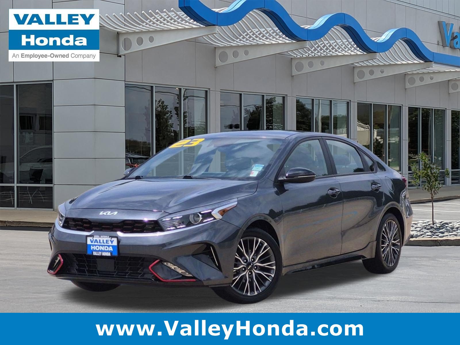 Used 2023 Kia Forte GT-Line w/ GT-Line Premium Package FWD image 1
