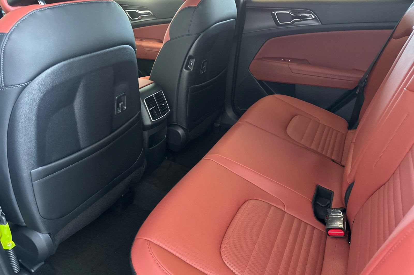 New 2026 Kia Sportage SX Prestige AWD/4WD image 12