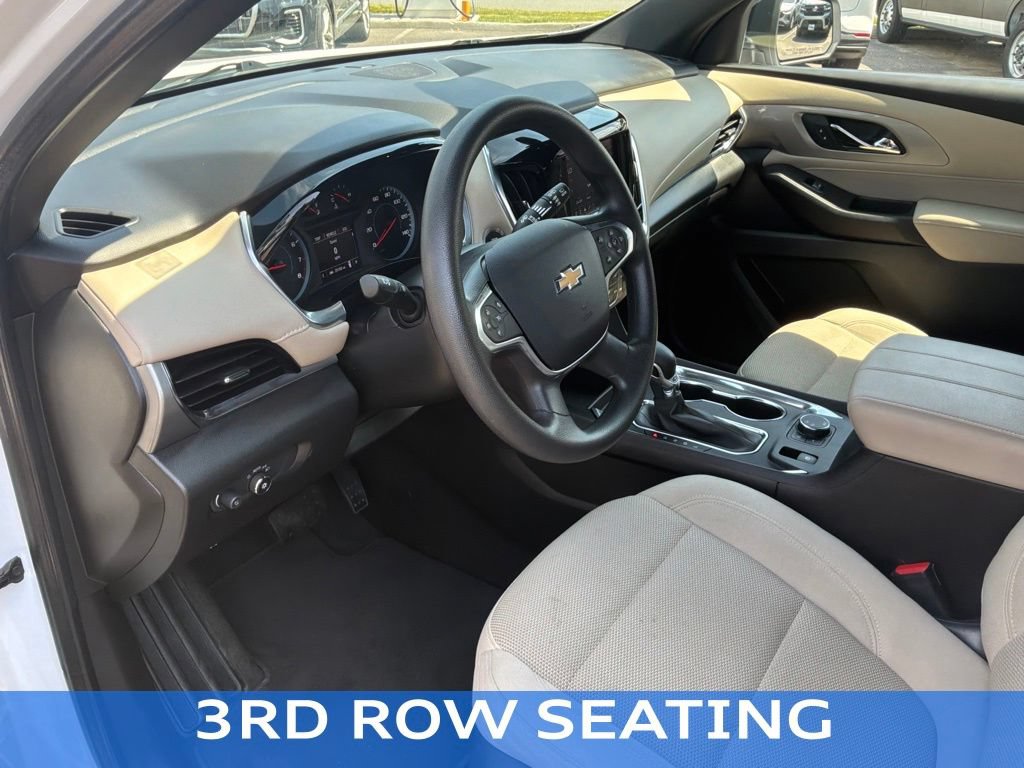 Used 2022 Chevrolet Traverse LS AWD/4WD image 16