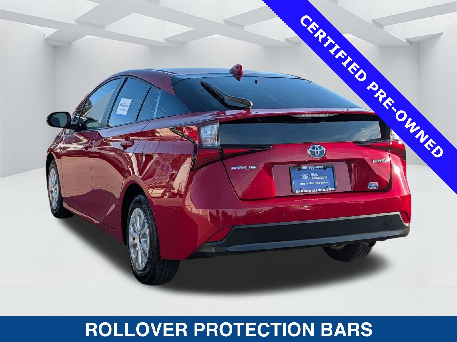 Used 2022 Toyota Prius LE image 6