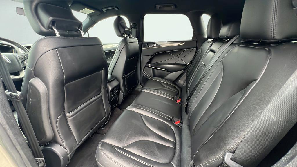 Used 2017 Lincoln MKC Premiere FWD image 32