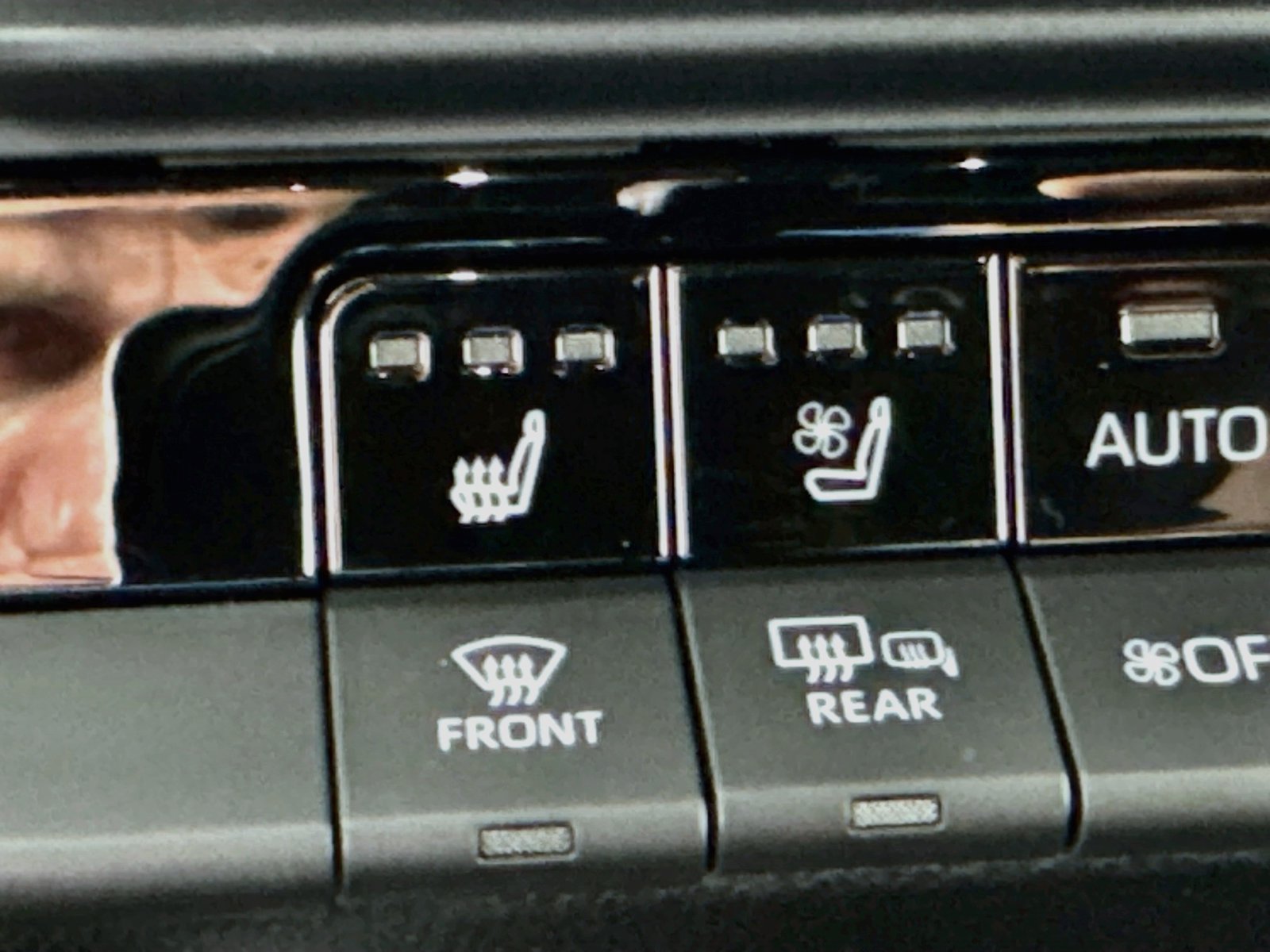 Certified 2025 Toyota Crown w/ Advanced Technology Package AWD/4WD image 19