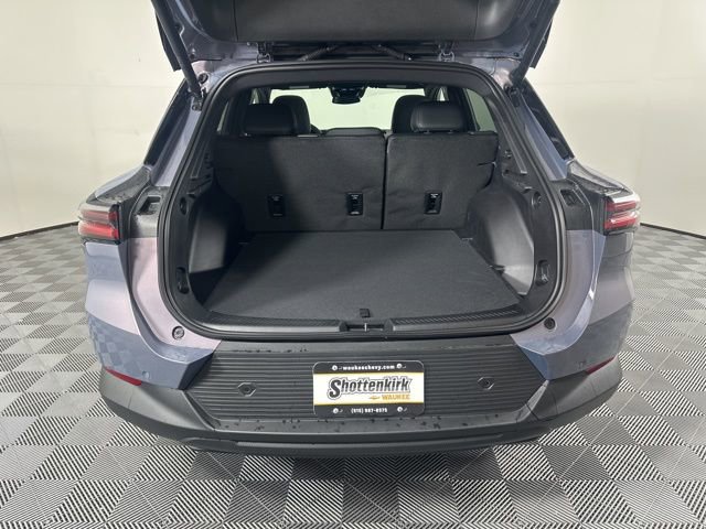 New 2026 Chevrolet Equinox EV LT image 14