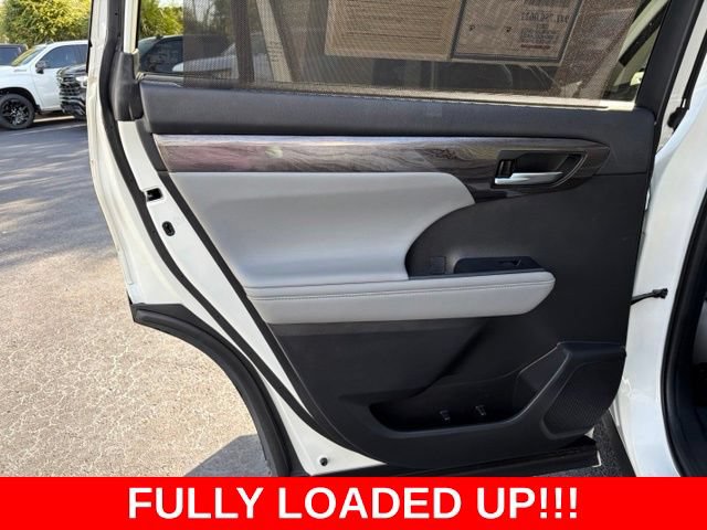 Used 2021 Toyota Highlander Platinum AWD/4WD image 13
