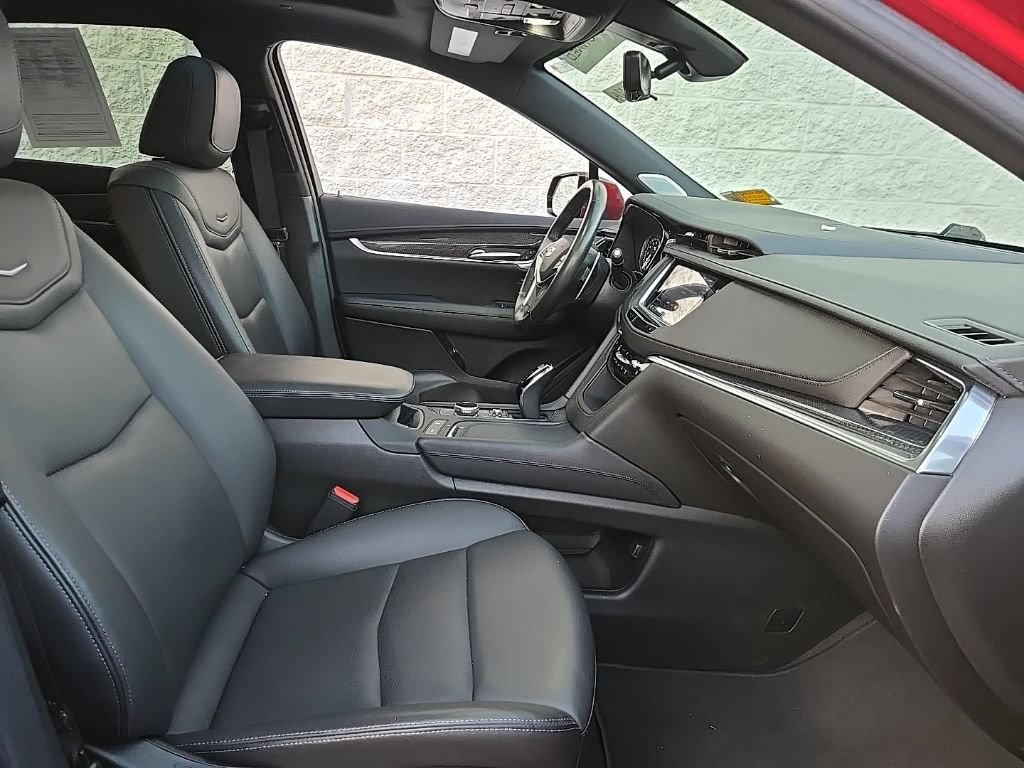 Certified 2023 Cadillac XT5 Sportv w/ Technology Package AWD/4WD image 21