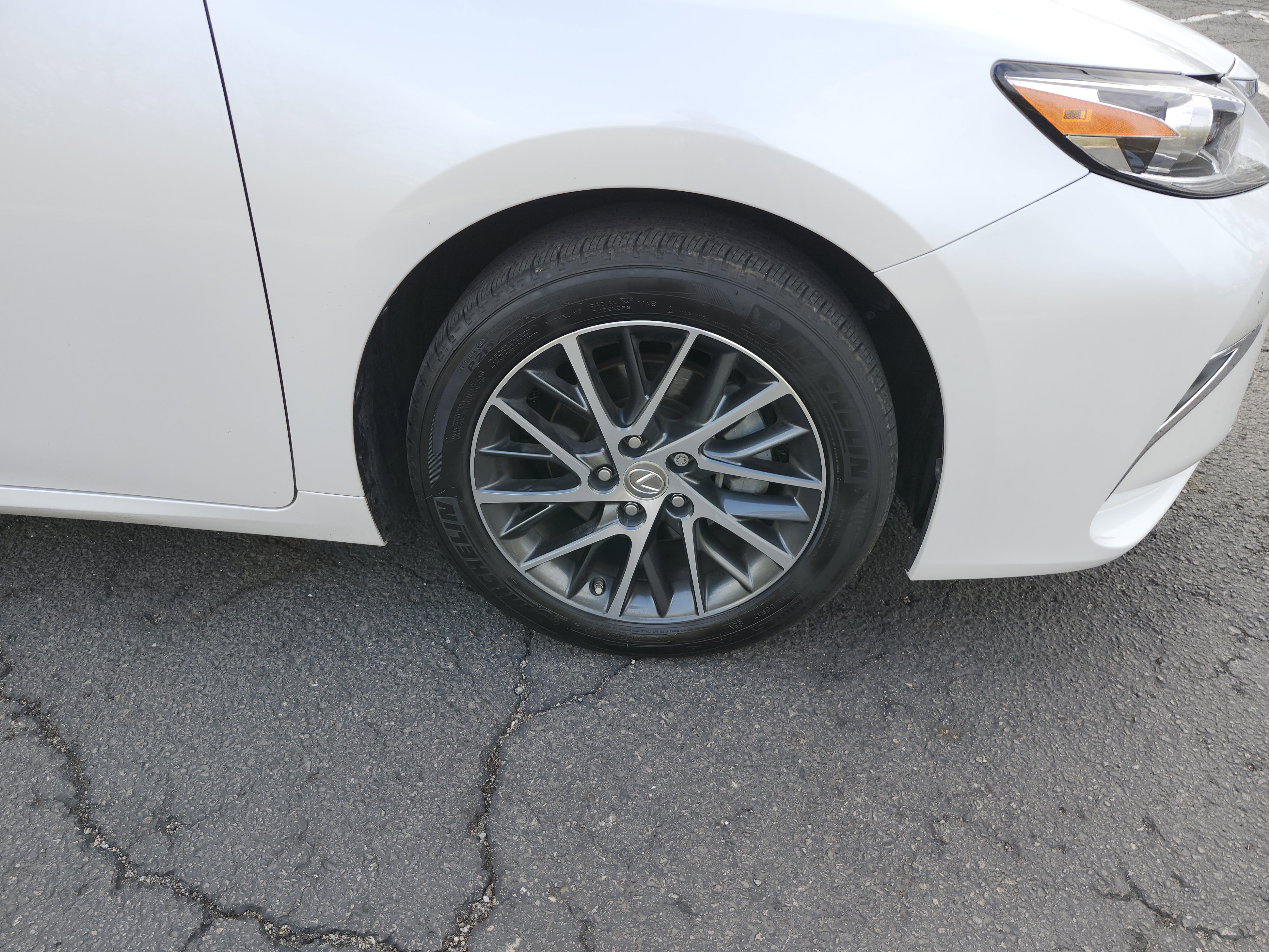 Used 2017 Lexus ES 350 image 14