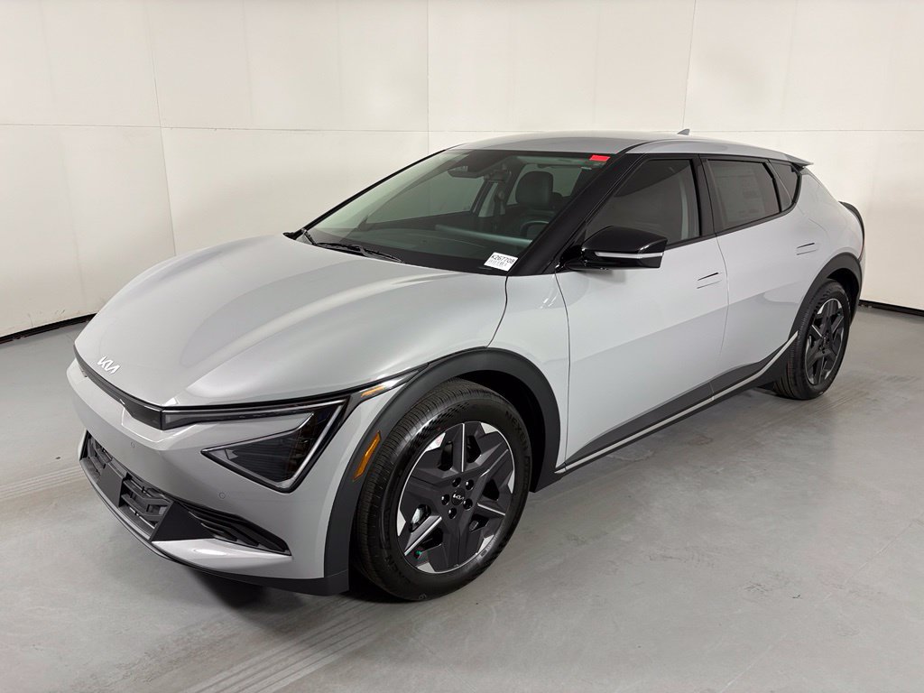 New 2026 Kia EV6 Light RWD image 4
