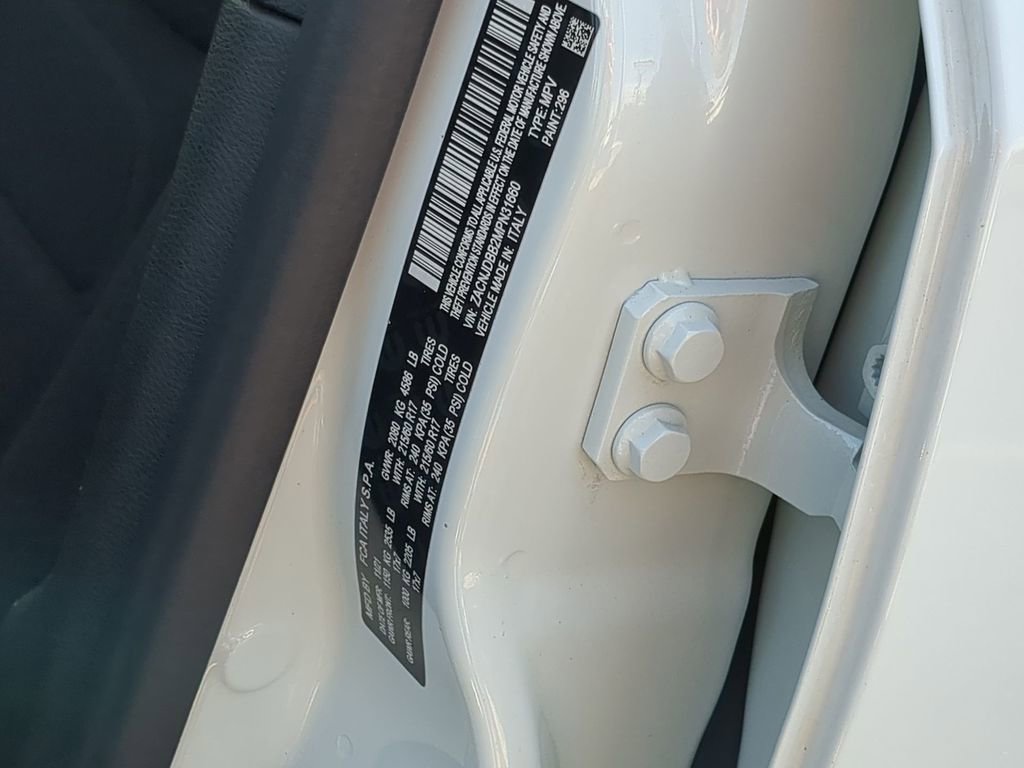 Used 2021 Jeep Renegade Latitude w/ Convenience Group image 24