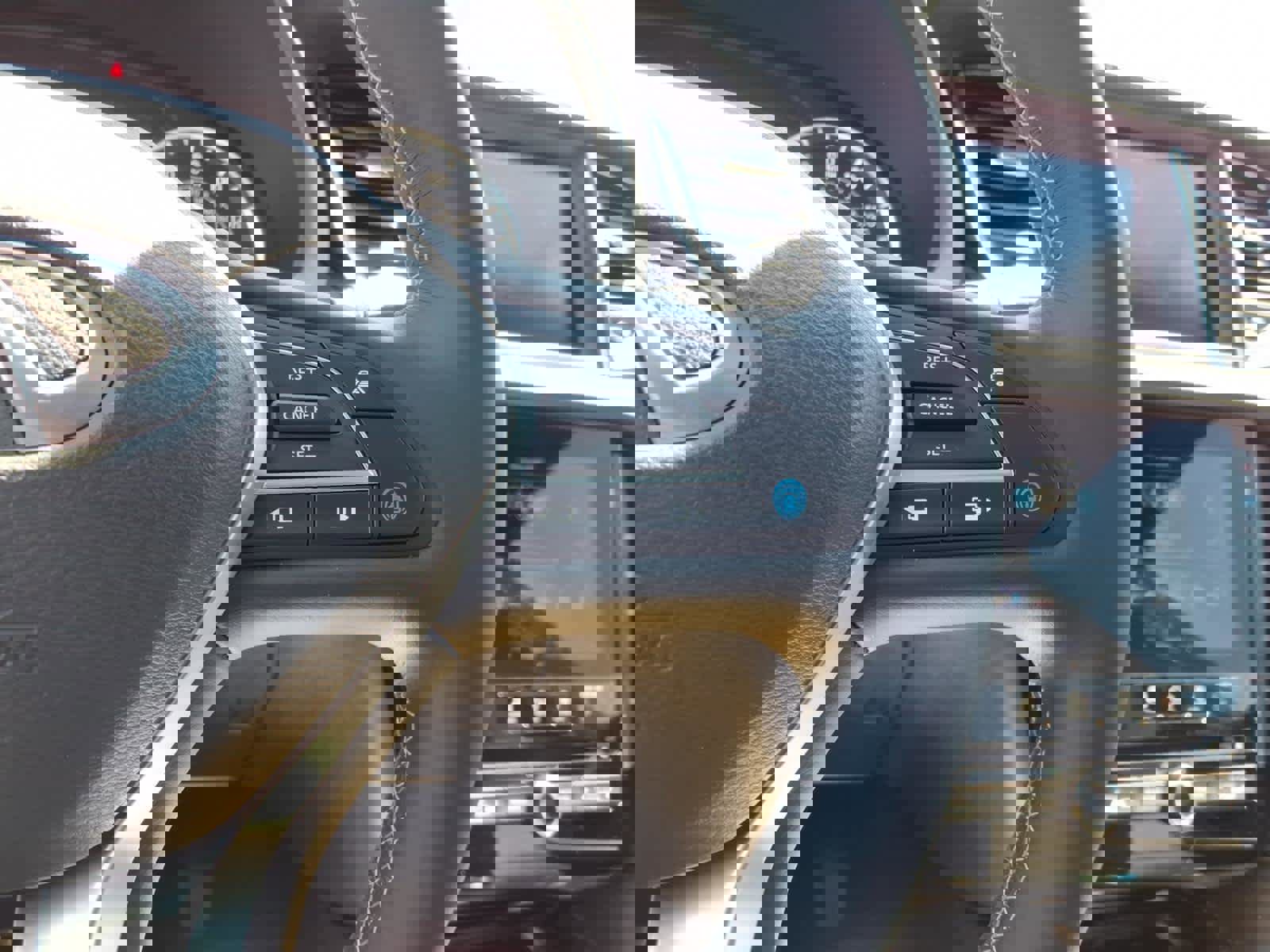 Used 2024 INFINITI QX55 Luxe w/ Cargo Package AWD/4WD image 24