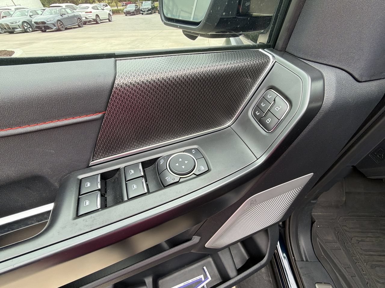 Used 2025 Ford F150 Raptor AWD/4WD image 19