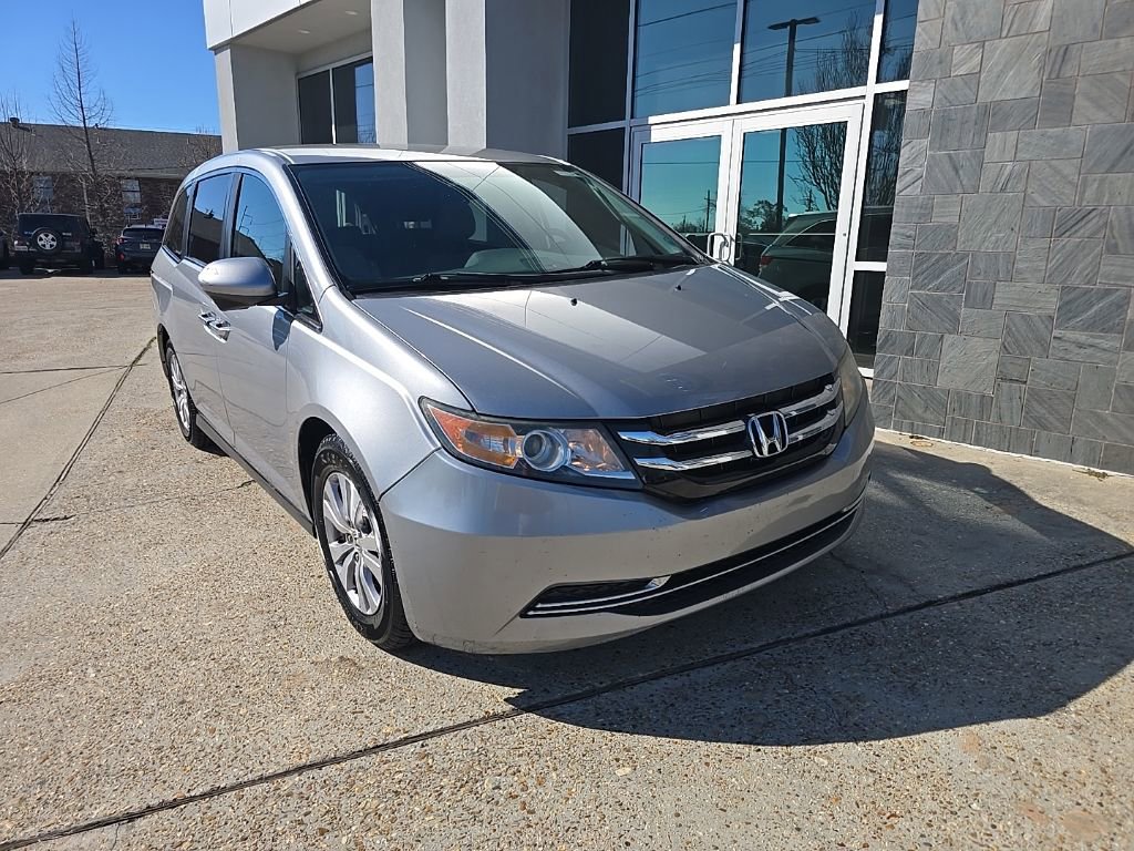 Used 2016 Honda Odyssey SE image 3