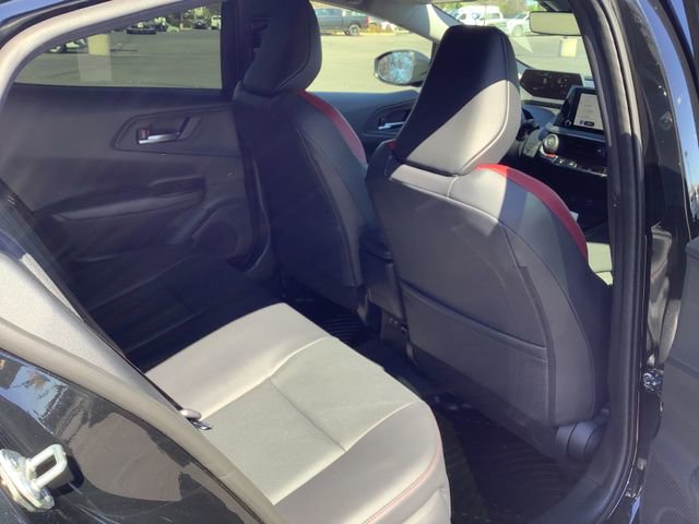 Used 2025 Toyota Prius XSE image 31