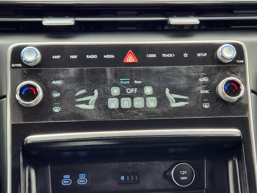 Used 2025 Genesis GV80 2.5T Standard image 18