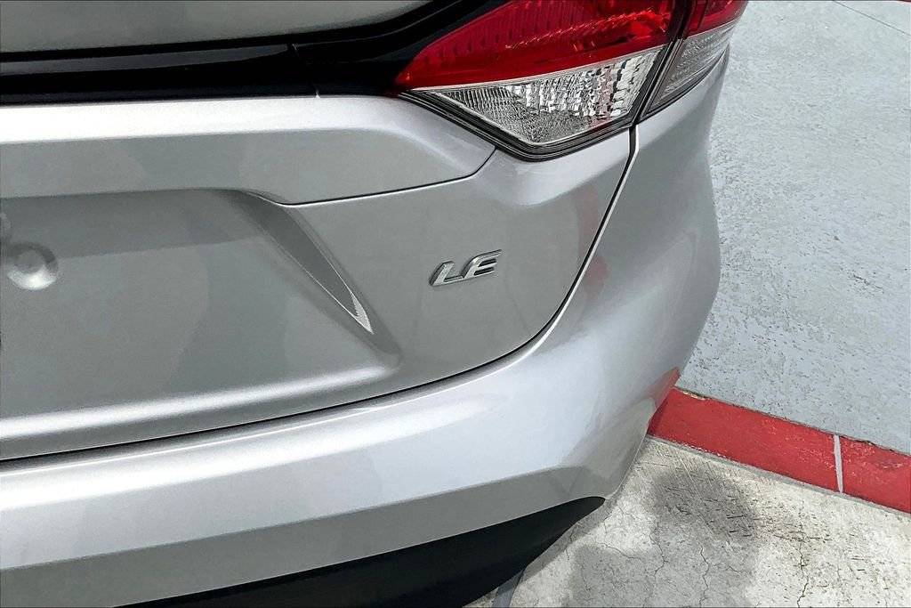 Used 2026 Toyota Corolla LE image 22