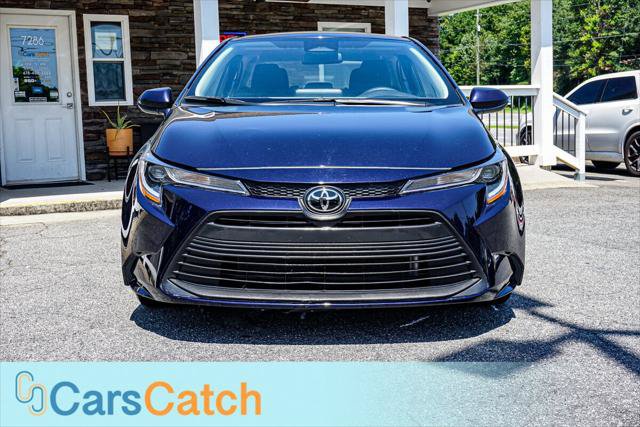 Used 2025 Toyota Corolla LE FWD image 8