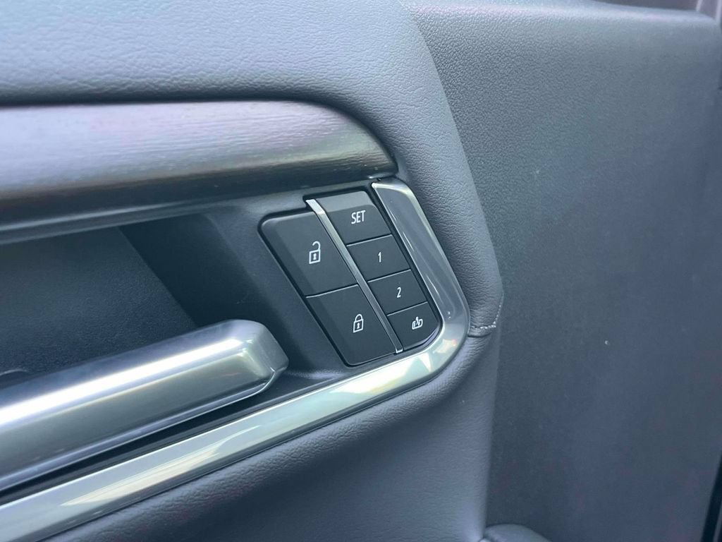 New 2026 GMC Sierra 2500 Denali w/ Denali Reserve Package AWD/4WD image 20