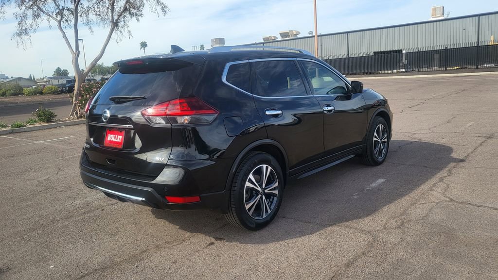 Used 2020 Nissan Rogue SV w/ Premium Package image 9
