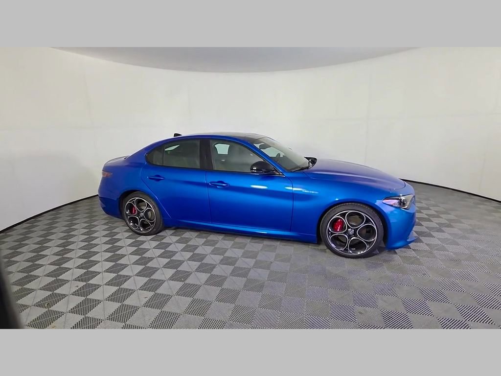 New 2025 Alfa Romeo Giulia image 27