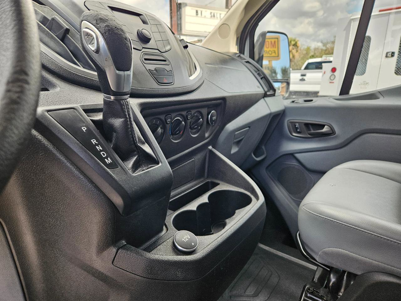 Used 2017 Ford Transit 350 XL RWD image 15