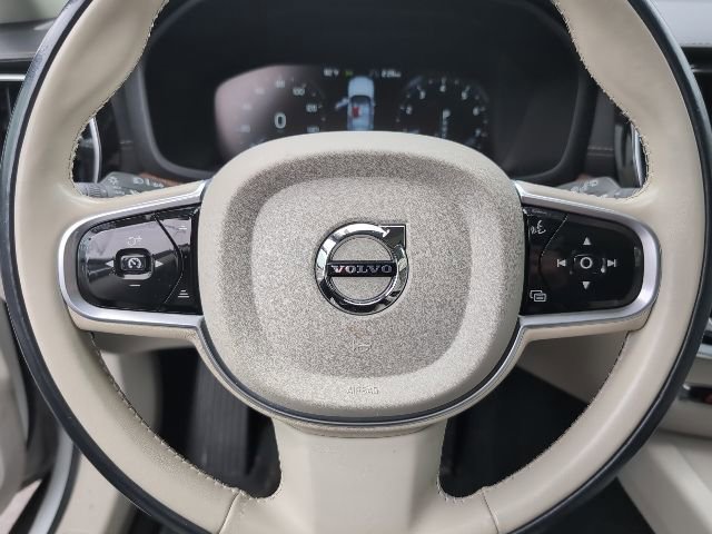 Used 2020 Volvo V60 T5 Cross Country w/ Protection Package AWD/4WD image 15