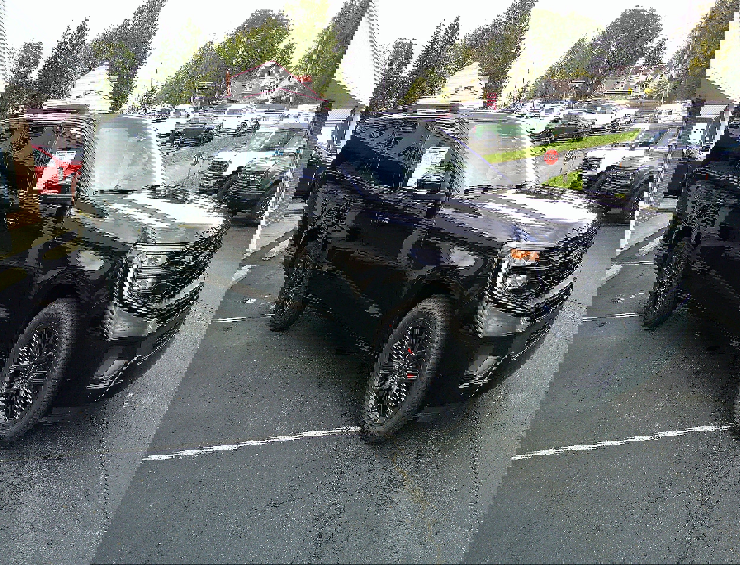 New 2025 Ford Expedition Max Platinum image 4