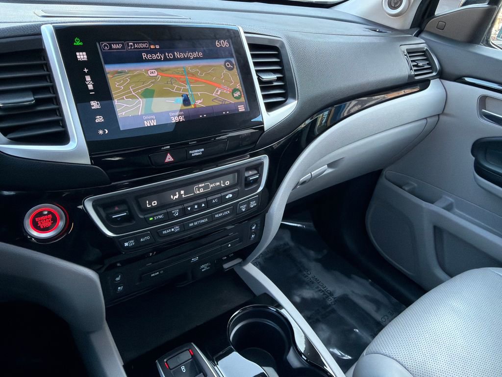 Used 2016 Honda Pilot Elite image 26