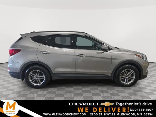 Used 2018 Hyundai Santa Fe Sport w/ 2.4L Value Package 02