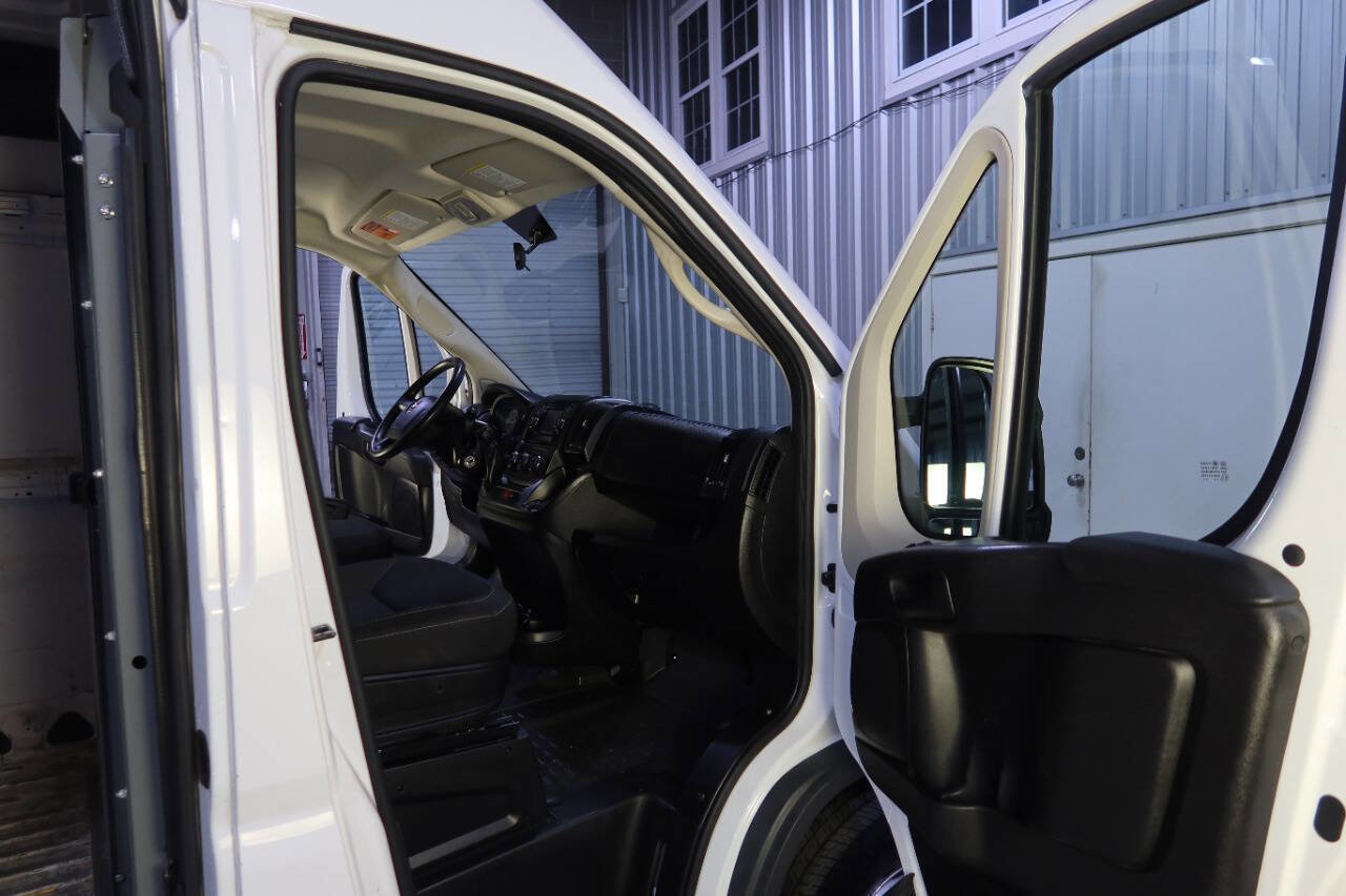 Used 2018 RAM ProMaster 2500 FWD image 12