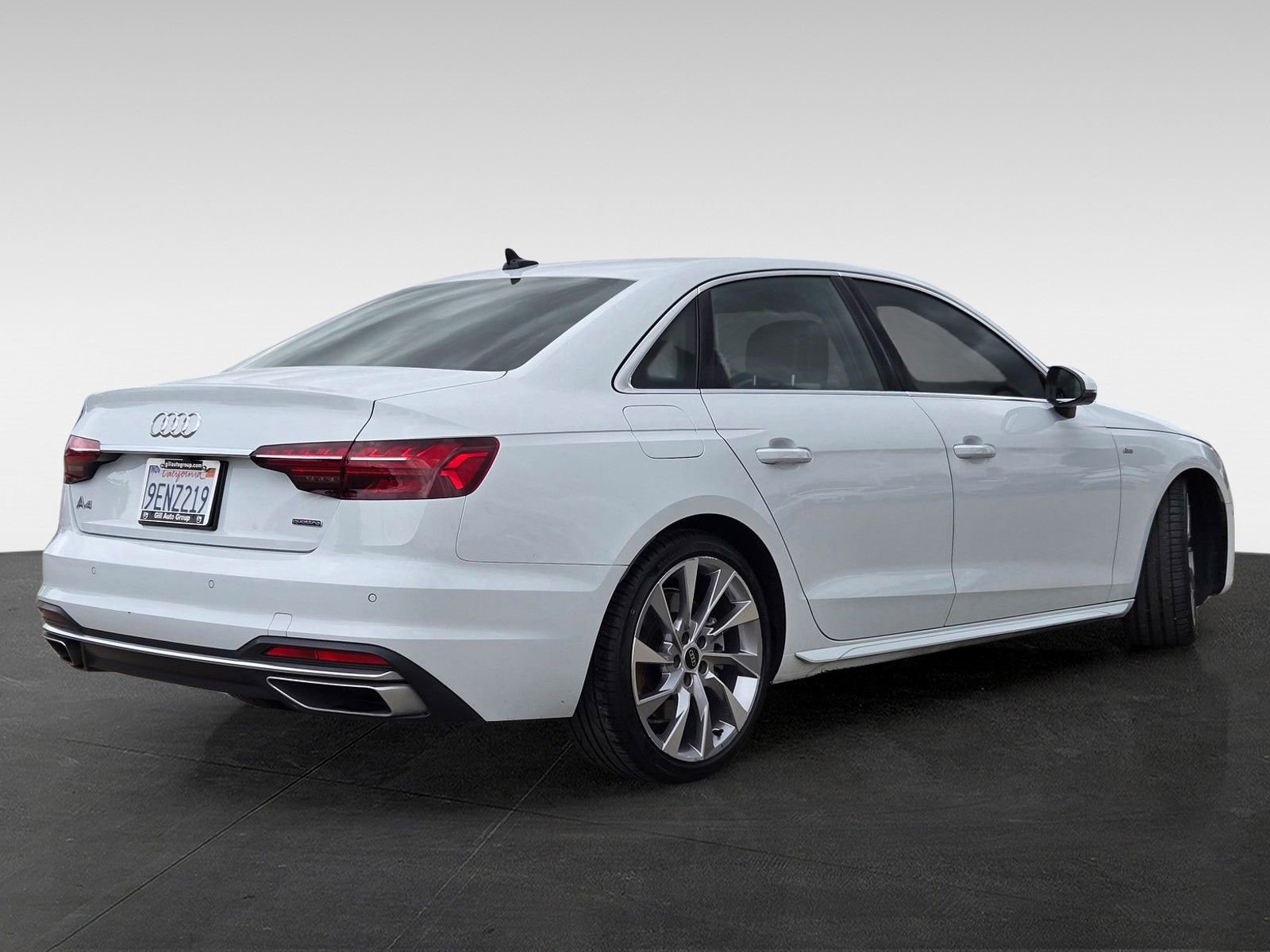 Used 2022 Audi A4 2.0T Premium Plus AWD/4WD image 4